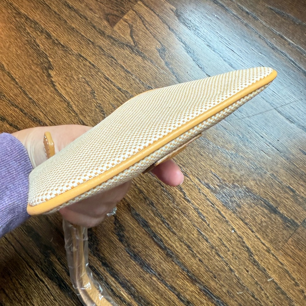 Dooney & Bourke Tan and Cream Wallet - Picture 5 of 5